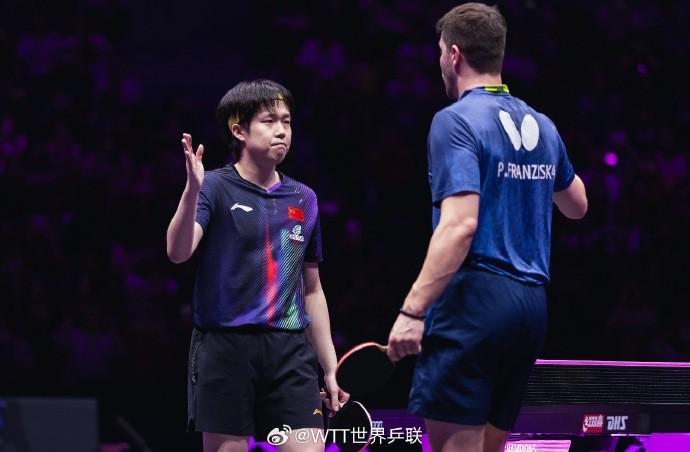 米乐-王楚钦3-0战胜弗朗西斯卡，晋级重庆冠军赛男单八强